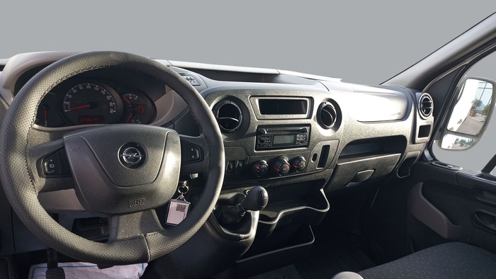 Opel Movano Furgon 2.3 CDTI L3H2 3.5t 96 kW (130 CV) Vehículo usado en Sevilla Opel Movano Furgon 2.3 CDTI L3H2 3.5t 96 kW (130 CV) Vehículo usado en Sevilla