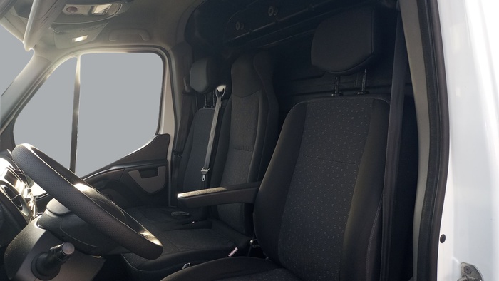 Opel Movano Furgon 2.3 CDTI L3H2 3.5t 96 kW (130 CV) Vehículo usado en Sevilla Opel Movano Furgon 2.3 CDTI L3H2 3.5t 96 kW (130 CV) Vehículo usado en Sevilla