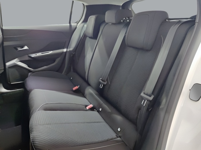 Peugeot 308 Active Pack BlueHDi S&S EAT8 96 kW (130 CV) Vehículo usado en Sevilla Peugeot 308 Active Pack BlueHDi S&S EAT8 96 kW (130 CV) Vehículo usado en Sevilla