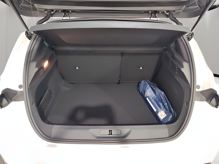 Peugeot 308 Active Pack BlueHDi S&S EAT8 96 kW (130 CV) Vehículo usado en Sevilla Peugeot 308 Active Pack BlueHDi S&S EAT8 96 kW (130 CV) Vehículo usado en Sevilla