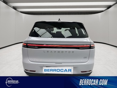 Leapmotor C10 REEV 28.4kWh Style Auto 158 kW (215 CV) 3 Leapmotor C10 REEV 28.4kWh Style Auto 158 kW (215 CV) 3
