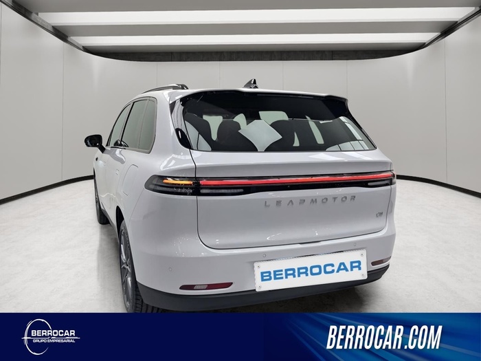 Leapmotor C10 REEV 28.4kWh Style Auto 158 kW (215 CV) Vehículo usado en Sevilla Leapmotor C10 REEV 28.4kWh Style Auto 158 kW (215 CV) Vehículo usado en Sevilla