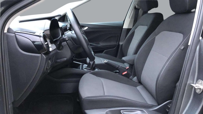 Skoda Fabia 1.0 TSI Selection 70 kW (95 CV) Vehículo usado en Sevilla Skoda Fabia 1.0 TSI Selection 70 kW (95 CV) Vehículo usado en Sevilla