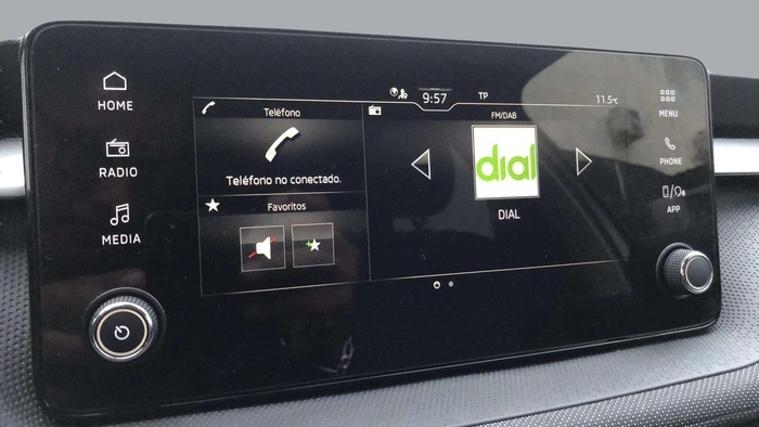 Skoda Fabia 1.0 TSI Selection 70 kW (95 CV) Vehículo usado en Sevilla Skoda Fabia 1.0 TSI Selection 70 kW (95 CV) Vehículo usado en Sevilla