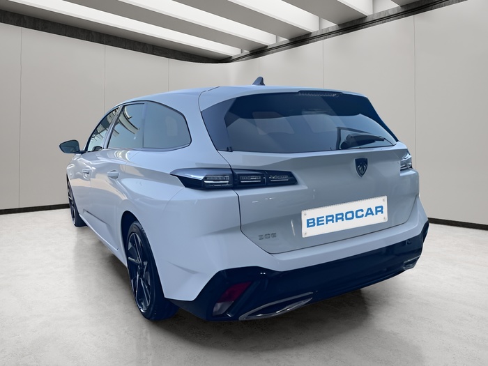 Peugeot 308 Allure Pack BlueHDi 130 S&S EAT8 96 kW (130 CV) Vehículo usado en Sevilla Peugeot 308 Allure Pack BlueHDi 130 S&S EAT8 96 kW (130 CV) Vehículo usado en Sevilla