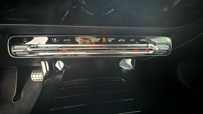 Mercedes-Benz Clase A 180 100 kW (136 CV) Vehículo usado en Sevilla Mercedes-Benz Clase A 180 100 kW (136 CV) Vehículo usado en Sevilla