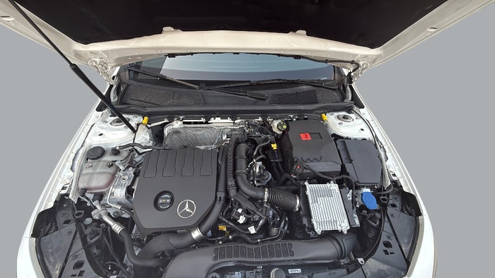 Mercedes-Benz Clase A 180 100 kW (136 CV) Vehículo usado en Sevilla Mercedes-Benz Clase A 180 100 kW (136 CV) Vehículo usado en Sevilla