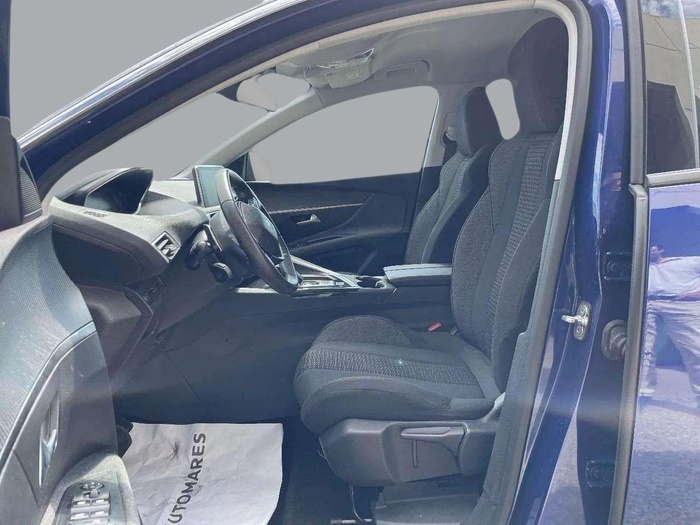 Peugeot 3008 PureTech 130 S&S Active EAT8 96 kW (130 CV) Vehículo usado en Sevilla Peugeot 3008 PureTech 130 S&S Active EAT8 96 kW (130 CV) Vehículo usado en Sevilla