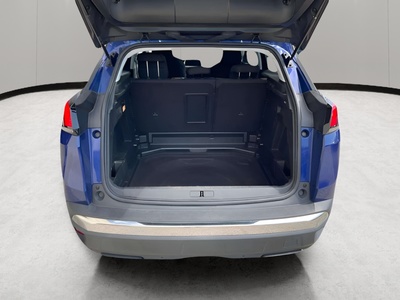Peugeot 3008 PureTech 130 S&S Active EAT8 96 kW (130 CV) 8 Peugeot 3008 PureTech 130 S&S Active EAT8 96 kW (130 CV) 8