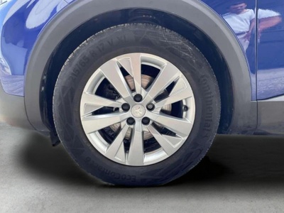 Peugeot 3008 PureTech 130 S&S Active EAT8 96 kW (130 CV) 7 Peugeot 3008 PureTech 130 S&S Active EAT8 96 kW (130 CV) 7