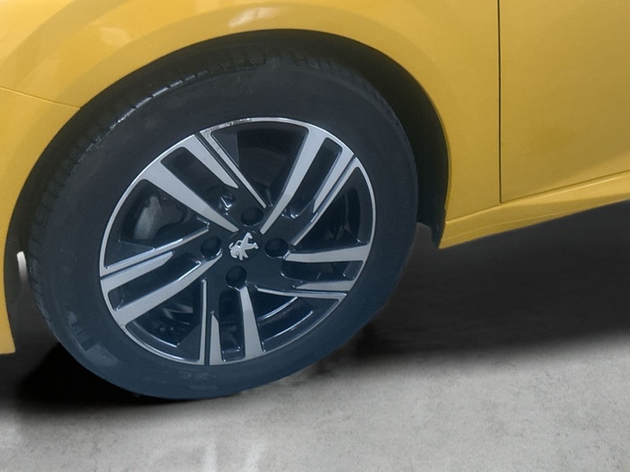 Peugeot 208 PureTech 100 Allure 75 kW (100 CV) Vehículo usado en Sevilla Peugeot 208 PureTech 100 Allure 75 kW (100 CV) Vehículo usado en Sevilla