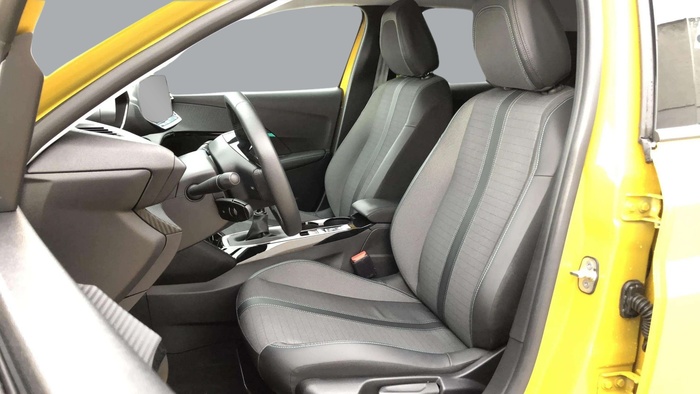 Peugeot 208 PureTech 100 Allure 75 kW (100 CV) Vehículo usado en Sevilla Peugeot 208 PureTech 100 Allure 75 kW (100 CV) Vehículo usado en Sevilla