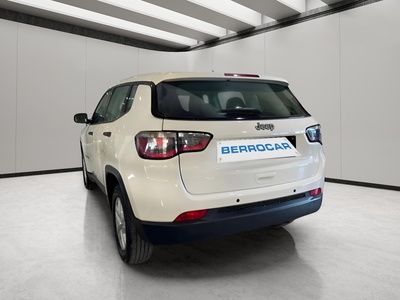 Jeep Compass 1.4 Multiair Sport 4x2 103 kW (140 CV) 6 Jeep Compass 1.4 Multiair Sport 4x2 103 kW (140 CV) 6