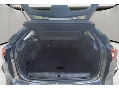 Citroen C4 PureTech 130 S&S 6v Feel Pack 96 kW (130 CV) 16 Citroen C4 PureTech 130 S&S 6v Feel Pack 96 kW (130 CV) 16