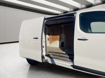 Fiat Scudo Furgon 1.5 Bluehdi L2 88 kW (120 CV) 11 Fiat Scudo Furgon 1.5 Bluehdi L2 88 kW (120 CV) 11