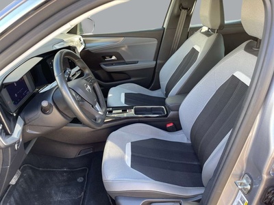 Opel Mokka-e BEV 50kWh Business Elegance-e 100 kW (136 CV) 7 Opel Mokka-e BEV 50kWh Business Elegance-e 100 kW (136 CV) 7