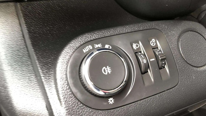 Opel Combo Life 1.5 TD Life L 75 kW (102 CV) Vehículo usado en Sevilla Opel Combo Life 1.5 TD Life L 75 kW (102 CV) Vehículo usado en Sevilla