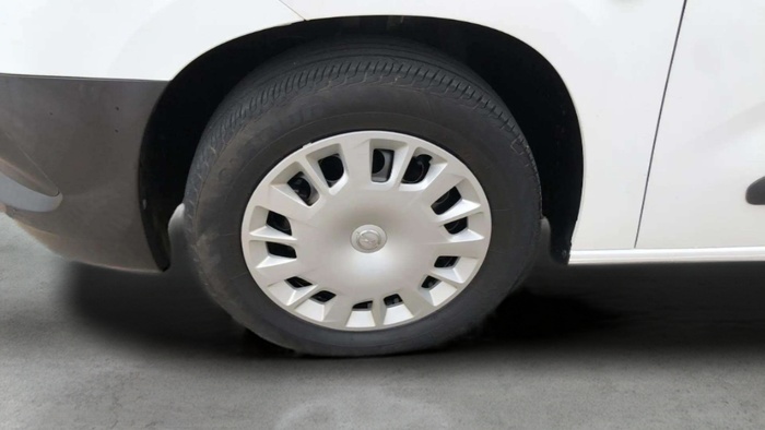 Opel Combo Life 1.5 TD Life L 75 kW (102 CV) Vehículo usado en Sevilla Opel Combo Life 1.5 TD Life L 75 kW (102 CV) Vehículo usado en Sevilla