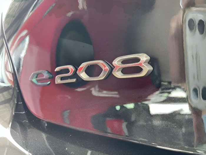 Peugeot e-208 Eléctrico Active 100 kW (136 CV) Vehículo usado en Sevilla Peugeot e-208 Eléctrico Active 100 kW (136 CV) Vehículo usado en Sevilla