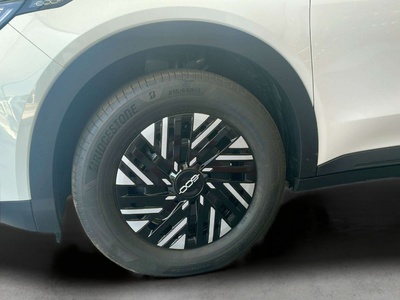 Fiat 600e Red 54kwh 115 kW (156 CV) 7 Fiat 600e Red 54kwh 115 kW (156 CV) 7