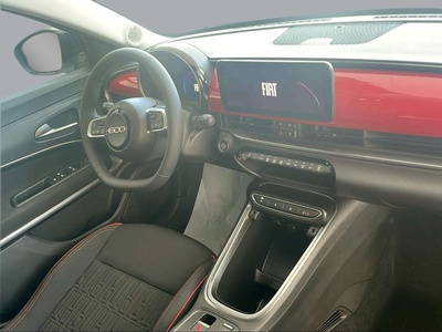 Fiat 600e Red 54kwh 115 kW (156 CV) 10 Fiat 600e Red 54kwh 115 kW (156 CV) 10