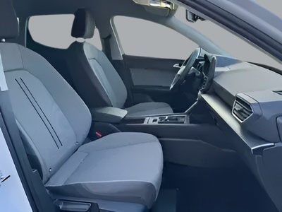 SEAT León 1.5 eTSI Style 25 Aniversario DSG 85 kW (116 CV) 31 SEAT León 1.5 eTSI Style 25 Aniversario DSG 85 kW (116 CV) 31