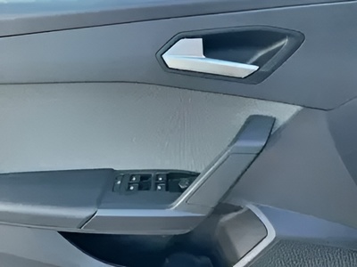 SEAT León 1.5 eTSI Style 25 Aniversario DSG 85 kW (116 CV) 16 SEAT León 1.5 eTSI Style 25 Aniversario DSG 85 kW (116 CV) 16