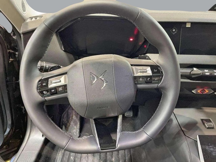 DS DS4 E-TENSE 225 Rivoli Auto 165 kW (225 CV) KM0 en Sevilla DS DS4 E-TENSE 225 Rivoli Auto 165 kW (225 CV) KM0 en Sevilla