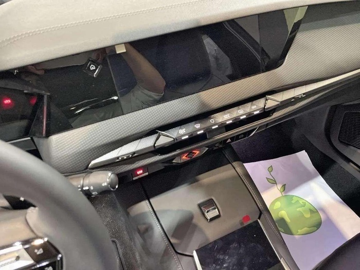 DS DS4 E-TENSE 225 Rivoli Auto 165 kW (225 CV) KM0 en Sevilla DS DS4 E-TENSE 225 Rivoli Auto 165 kW (225 CV) KM0 en Sevilla