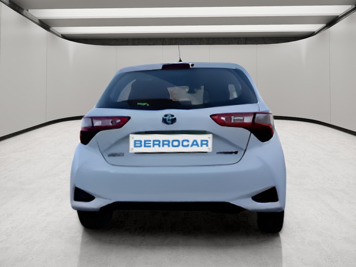 Toyota Yaris 1.5 Hybrid Active 74 kW (100 CV) Vehículo usado en Sevilla Toyota Yaris 1.5 Hybrid Active 74 kW (100 CV) Vehículo usado en Sevilla