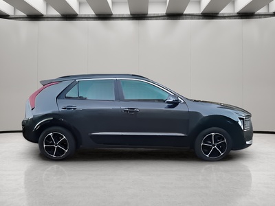 Kia Niro 1.6 GDi HEV Híbrido Drive 104 kW (141 CV) 2 Kia Niro 1.6 GDi HEV Híbrido Drive 104 kW (141 CV) 2