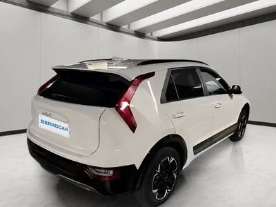 Kia e-Niro Winter Edition 150 kW (204 CV) 5 Kia e-Niro Winter Edition 150 kW (204 CV) 5