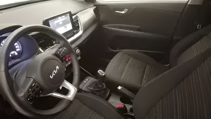 Kia Stonic 1.2 DPi Drive 62 kW (84 CV) Vehículo usado en Sevilla Kia Stonic 1.2 DPi Drive 62 kW (84 CV) Vehículo usado en Sevilla