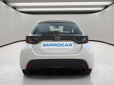 Toyota Yaris 1.0 53 kW (72 CV) 5 Toyota Yaris 1.0 53 kW (72 CV) 5