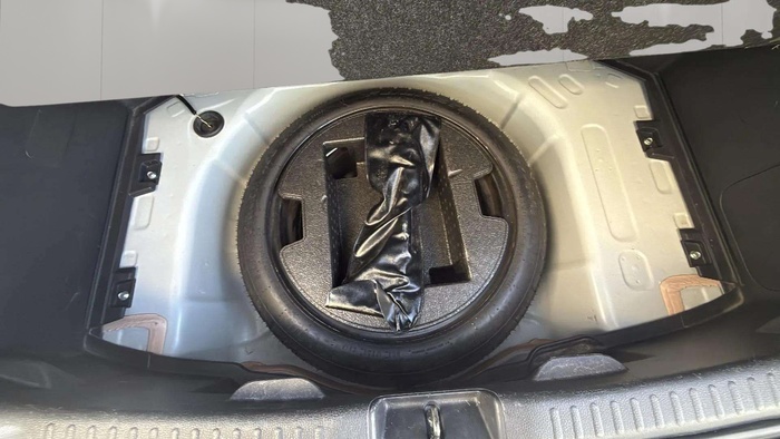 Toyota Yaris 1.0 53 kW (72 CV) Vehículo usado en Sevilla Toyota Yaris 1.0 53 kW (72 CV) Vehículo usado en Sevilla