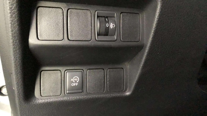 Nissan Qashqai DIG-T 115 Visia 4x2 85 kW (115 CV) Vehículo usado en Sevilla Nissan Qashqai DIG-T 115 Visia 4x2 85 kW (115 CV) Vehículo usado en Sevilla