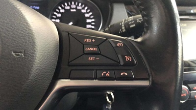 Nissan Qashqai DIG-T 115 Visia 4x2 85 kW (115 CV) 20 Nissan Qashqai DIG-T 115 Visia 4x2 85 kW (115 CV) 20