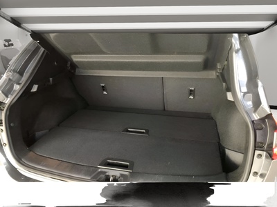 Nissan Qashqai DIG-T 115 Visia 4x2 85 kW (115 CV) 9 Nissan Qashqai DIG-T 115 Visia 4x2 85 kW (115 CV) 9