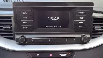 Kia Ceed 1.0 T-GDi Concept 74 kW (100 CV) 12 Kia Ceed 1.0 T-GDi Concept 74 kW (100 CV) 12