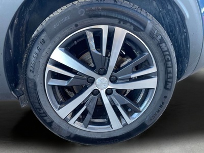 Peugeot 3008 PureTech 130 S&S Allure Pack 96 kW (130 CV) 7 Peugeot 3008 PureTech 130 S&S Allure Pack 96 kW (130 CV) 7