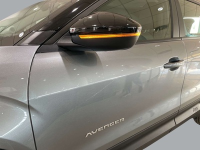 Jeep Avenger 1.2 G Altitude 74 kW (100 CV) 7 Jeep Avenger 1.2 G Altitude 74 kW (100 CV) 7