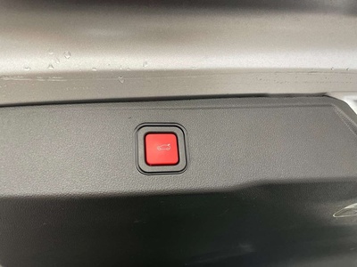 Jeep Avenger 1.2 G Altitude 74 kW (100 CV) 18 Jeep Avenger 1.2 G Altitude 74 kW (100 CV) 18