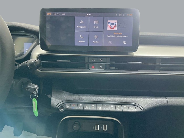 Jeep Avenger 1.2 G Altitude 74 kW (100 CV) Vehículo usado en Sevilla Jeep Avenger 1.2 G Altitude 74 kW (100 CV) Vehículo usado en Sevilla