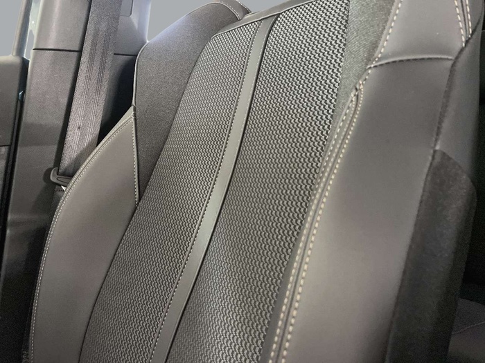 Peugeot 3008 BlueHDi 130 S&S GT EAT8 96 kW (130 CV) Vehículo usado en Sevilla Peugeot 3008 BlueHDi 130 S&S GT EAT8 96 kW (130 CV) Vehículo usado en Sevilla