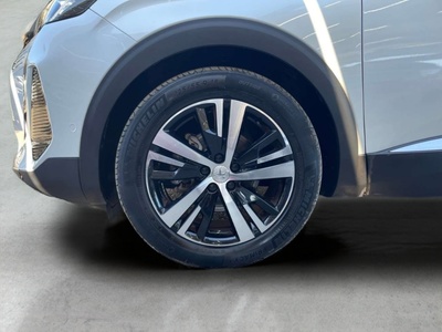 Peugeot 3008 BlueHDI 130 S&S Allure EAT8 96 kW (130 CV) 8 Peugeot 3008 BlueHDI 130 S&S Allure EAT8 96 kW (130 CV) 8