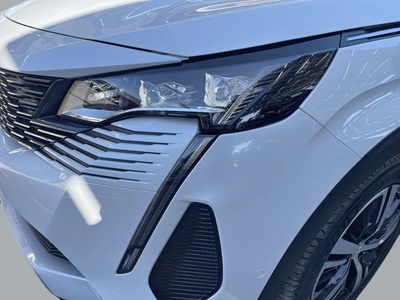 Peugeot 3008 BlueHDI 130 S&S Allure EAT8 96 kW (130 CV) 6 Peugeot 3008 BlueHDI 130 S&S Allure EAT8 96 kW (130 CV) 6