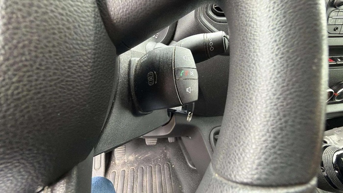 Renault Master Furgon L3H3 3500 Blue dCi 99 kW (135 CV) Vehículo usado en Sevilla Renault Master Furgon L3H3 3500 Blue dCi 99 kW (135 CV) Vehículo usado en Sevilla