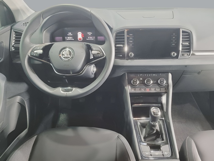 Skoda Karoq 2.0 TDI Selection 85 kW (115 CV) Vehículo usado en Sevilla Skoda Karoq 2.0 TDI Selection 85 kW (115 CV) Vehículo usado en Sevilla