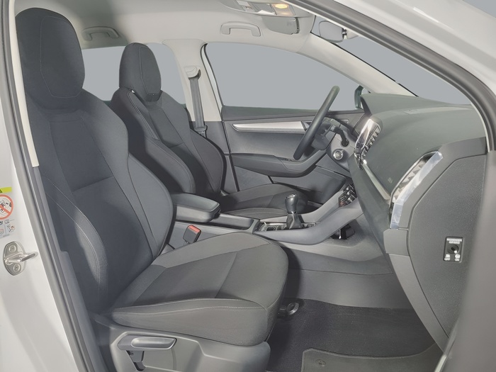 Skoda Karoq 2.0 TDI Selection 85 kW (115 CV) Vehículo usado en Sevilla Skoda Karoq 2.0 TDI Selection 85 kW (115 CV) Vehículo usado en Sevilla