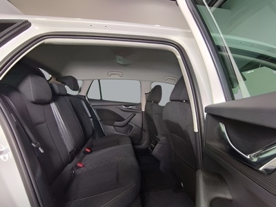 Skoda Scala 1.0 TSI Ambition 70 kW (95 CV) 9 Skoda Scala 1.0 TSI Ambition 70 kW (95 CV) 9